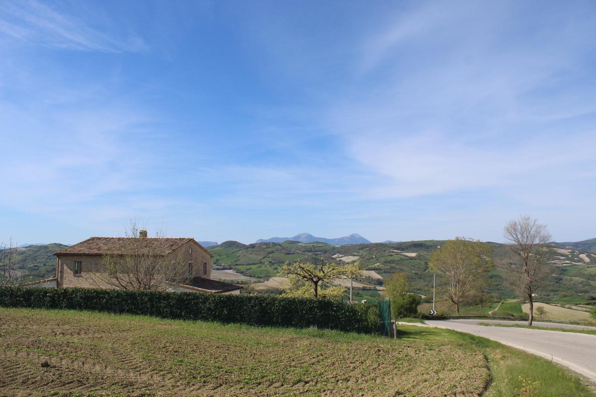 Casa Borgo Fonte Villa Castelleone di Suasa Exteriör bild