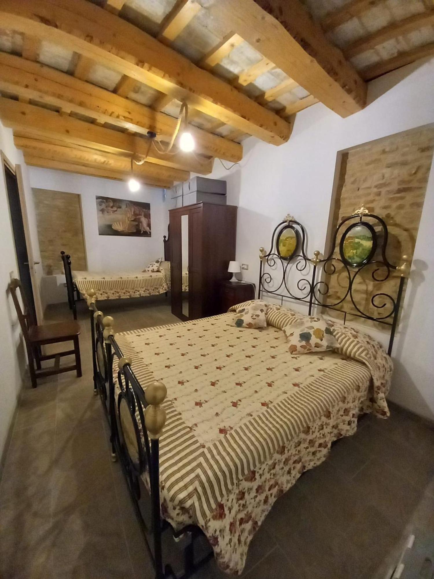 Casa Borgo Fonte Villa Castelleone di Suasa Exteriör bild